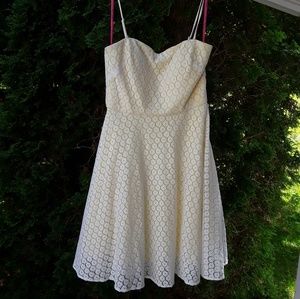 Betsey Johnson white and yellow dress Size 6